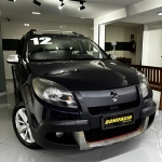Renault / Sandero Stepway 1.6 Hatch Azul Renault / Sandero Stepway 1.6 Hatch Azul