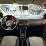 Volkswagen / UP! Take 1.0 Hatch Vermelha Volkswagen / UP! Take 1.0 Hatch Vermelha