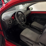 Volkswagen / UP! Take 1.0 Hatch Vermelha Volkswagen / UP! Take 1.0 Hatch Vermelha