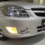 Chevrolet / Celta LT Completo 1.0 Hatch Prata Chevrolet / Celta LT Completo 1.0 Hatch Prata