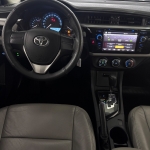 Toyota / Corolla GLI Automático 1.8 Sedan Cinza Toyota / Corolla GLI Automático 1.8 Sedan Cinza