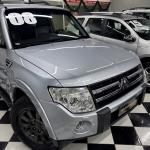 Mitsubishi / PAJERO FULL HPE Automático 3.8 V6 SUV Prata Mitsubishi / PAJERO FULL HPE Automático 3.8 V6 SUV Prata