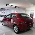Chevrolet / Onix Joy 1.0 Hatch Vermelha Chevrolet / Onix Joy 1.0 Hatch Vermelha